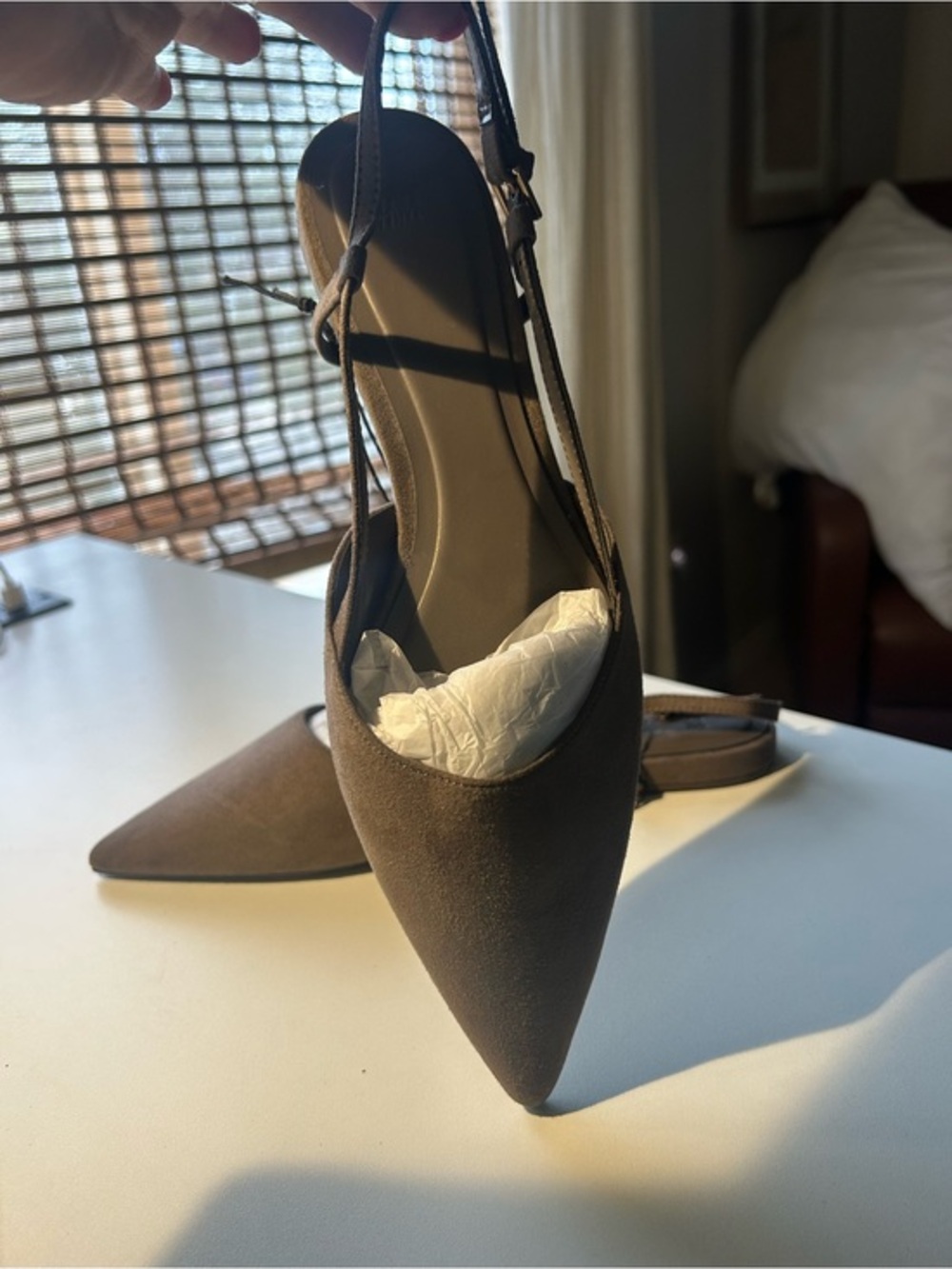 NWT H&M Classic Pointed-Toe Slingback Flats in Brown